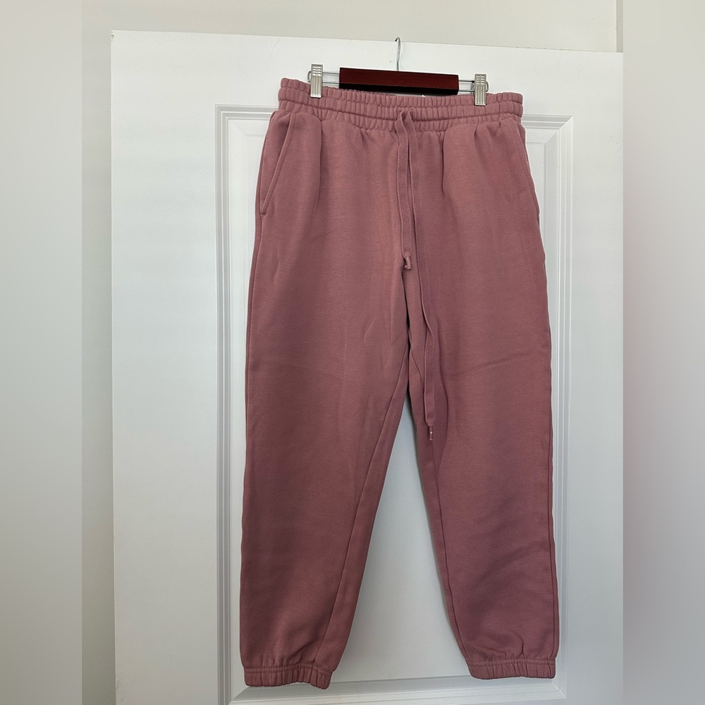 Fabletics Dusty Rose Joggers